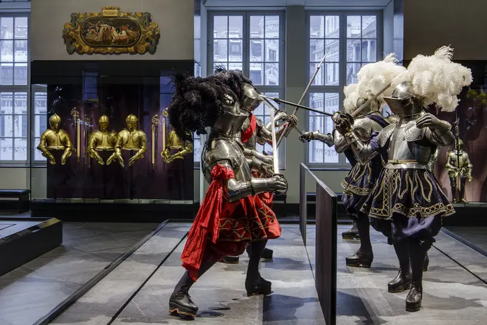 Ritterrüstungen in der Ausstellung 