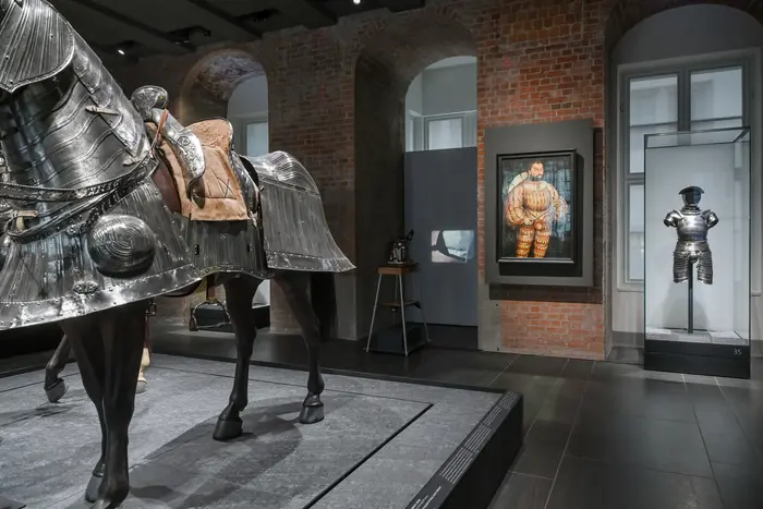 A K Dolven, amazon, 2005.