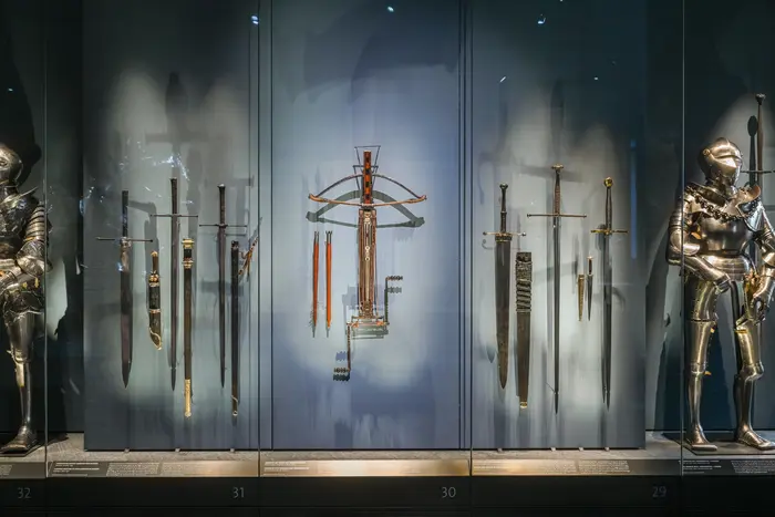 A K Dolven, amazon, 2005.